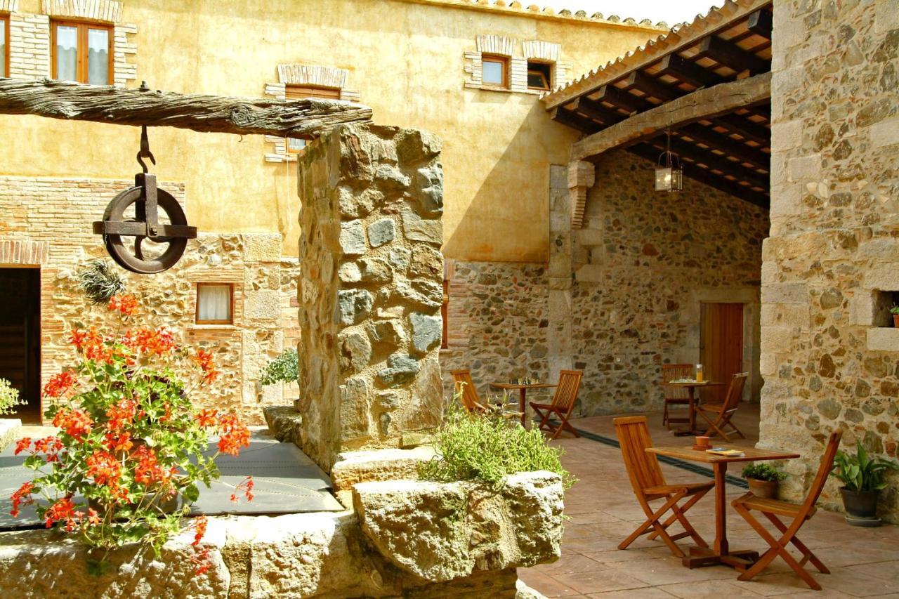Agroturisme Sant Dionis Guest House Campllong Exterior photo
